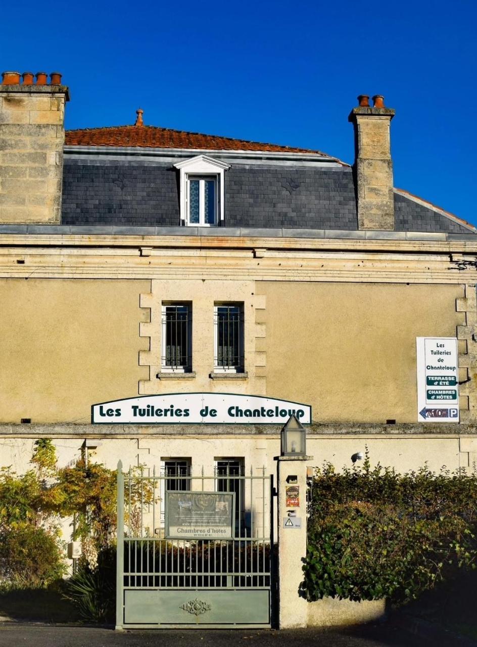 Les Tuileries De Chanteloup La Roche-Chalais Exterior foto